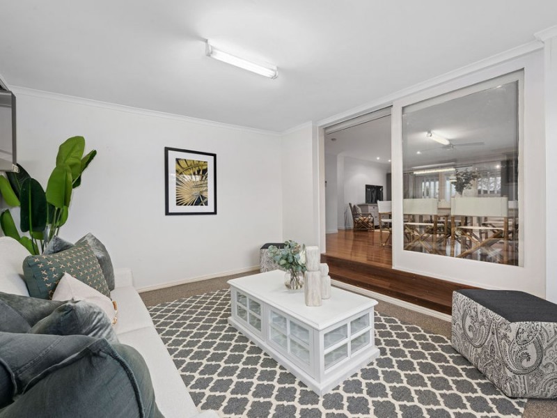 74 Hendren Street, Carina QLD 4152