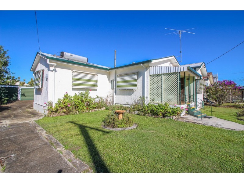 12 Booner St, Lota QLD 4179