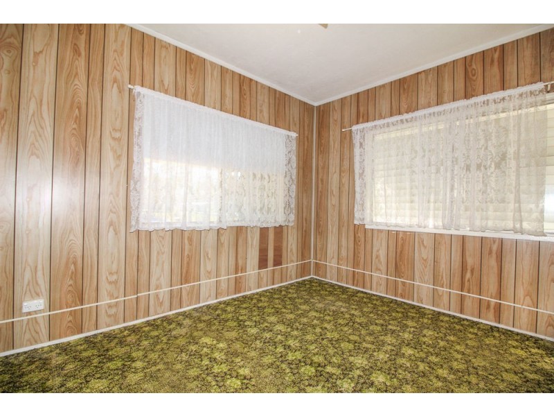 12 Booner St, Lota QLD 4179