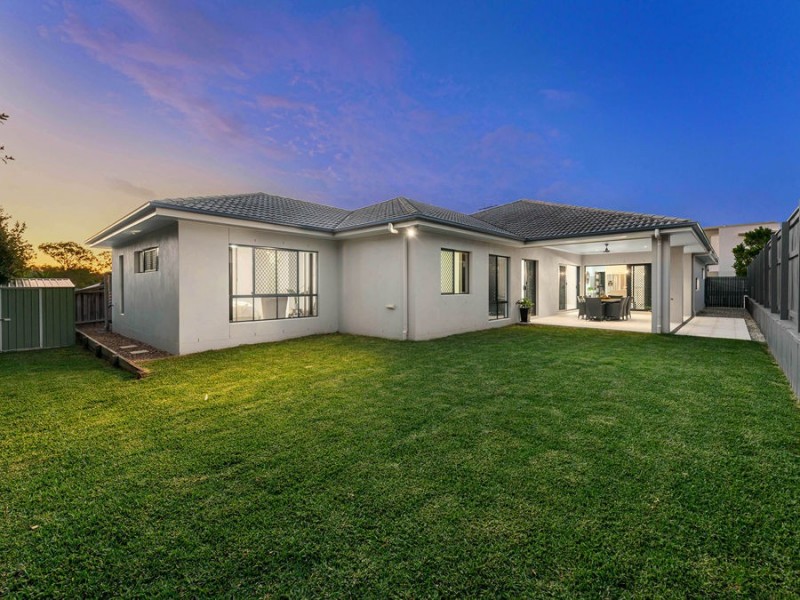 87 Ivy Crescent, Wakerley QLD 4154