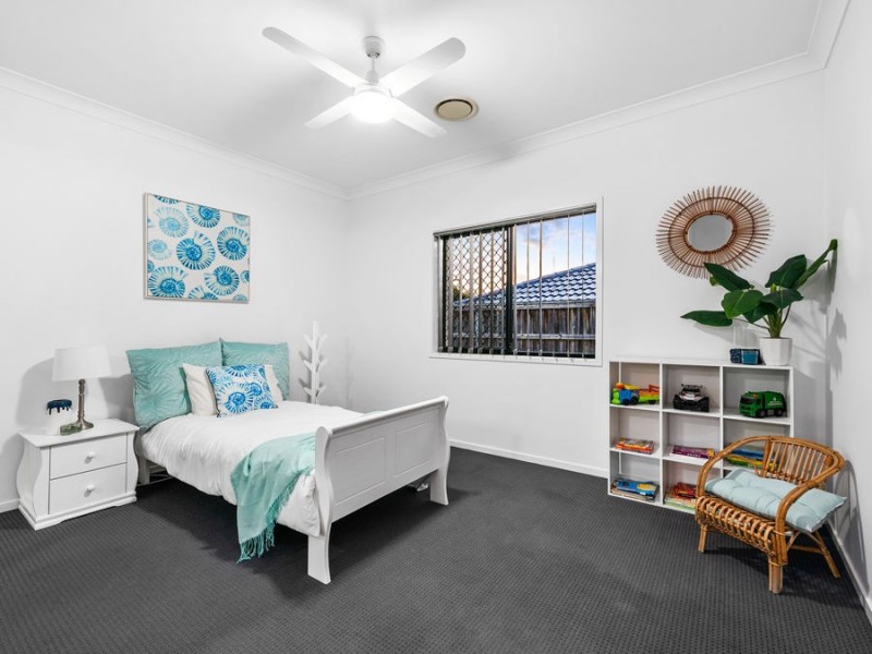 87 Ivy Crescent, Wakerley QLD 4154