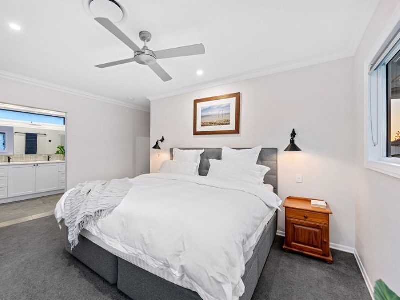 17 Eucalypt Street, Wakerley QLD 4154