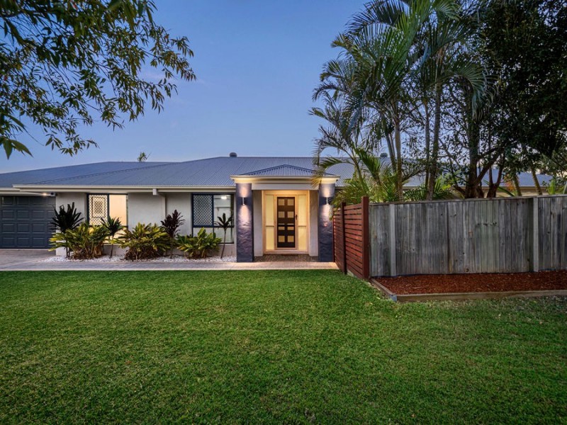 42 Williams Street, Wakerley QLD 4154