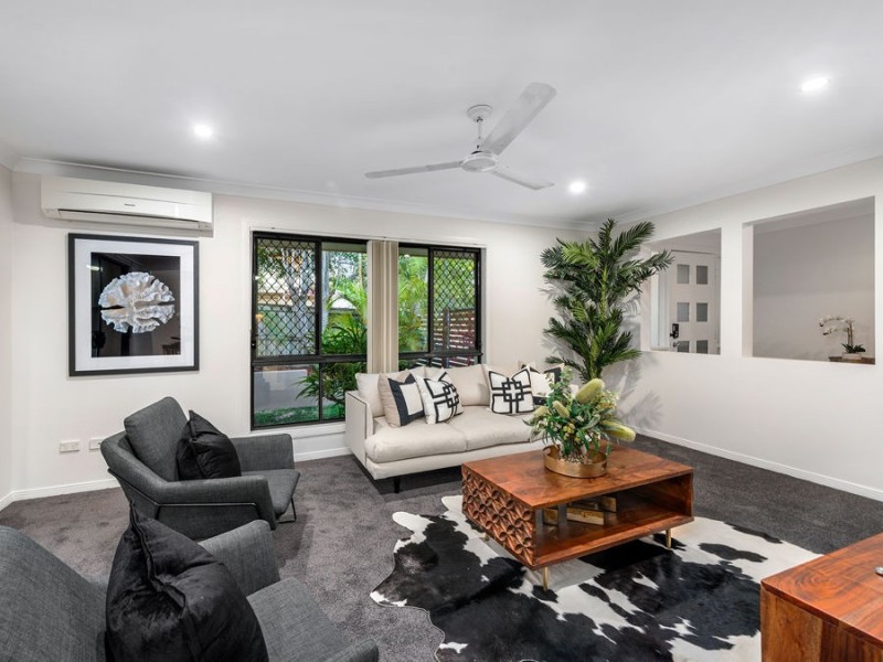 42 Williams Street, Wakerley QLD 4154