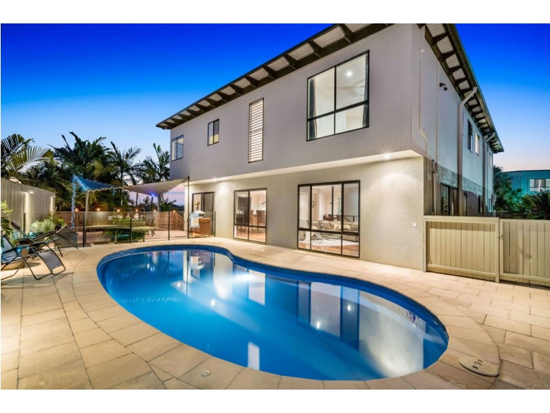 52 Sweetapple Place, Manly West QLD 4179