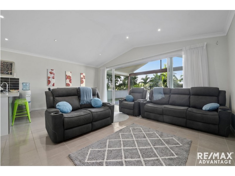 106 Kamarin Street, Manly West QLD 4179