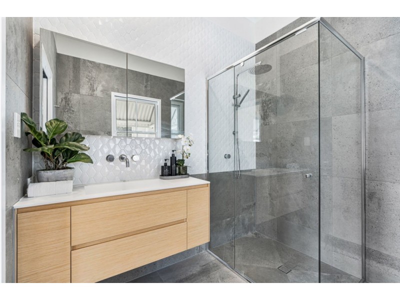 1/40 Berrima Street, Wynnum QLD 4178