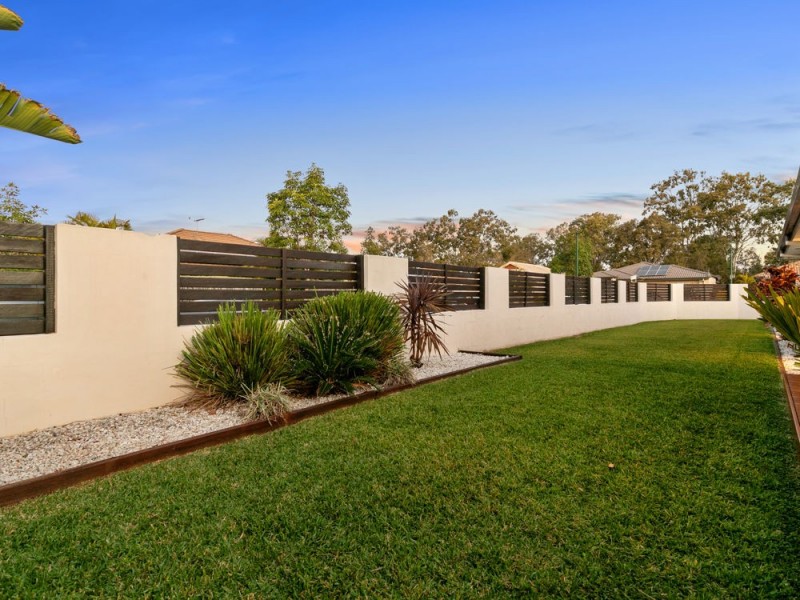 17 Higgs Circuit, Wynnum West QLD 4178