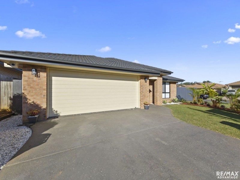1 Lizard Place, Redland Bay QLD 4165