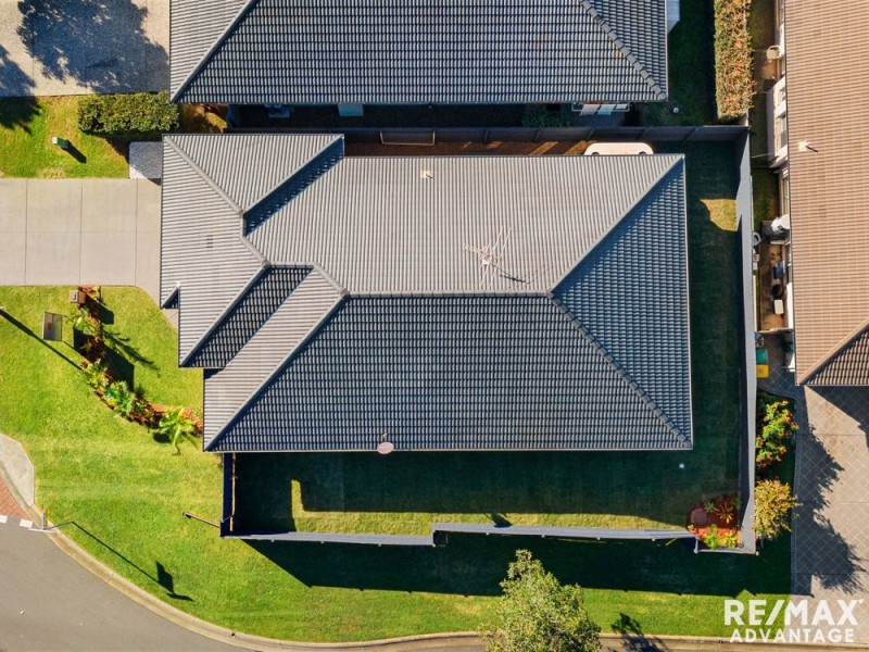 1 Lizard Place, Redland Bay QLD 4165
