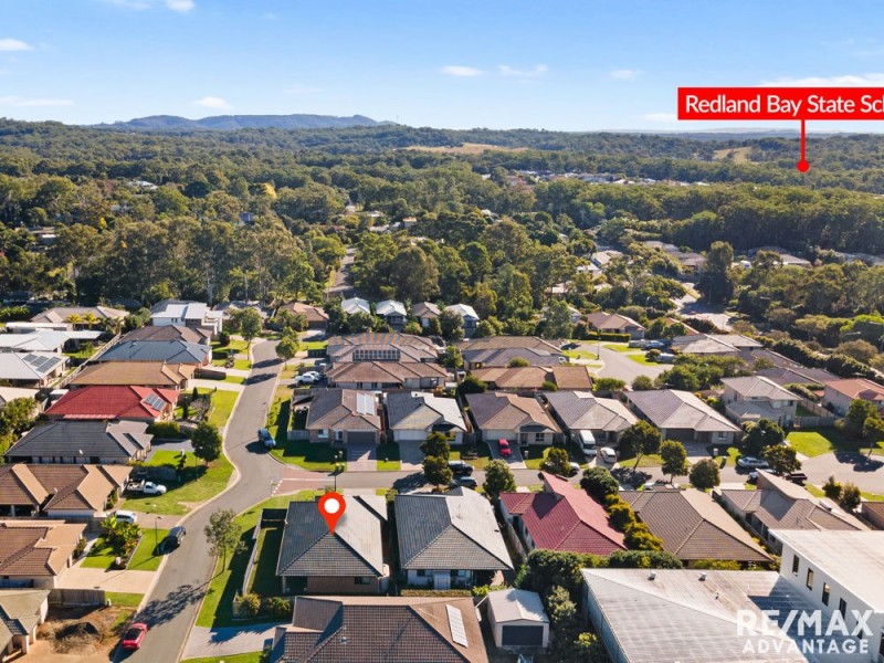 1 Lizard Place, Redland Bay QLD 4165