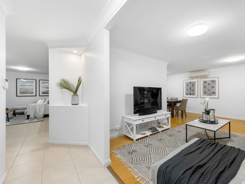 34 Williams Street, Wakerley QLD 4154