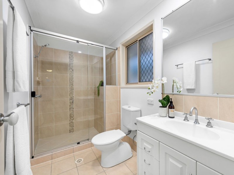 34 Williams Street, Wakerley QLD 4154