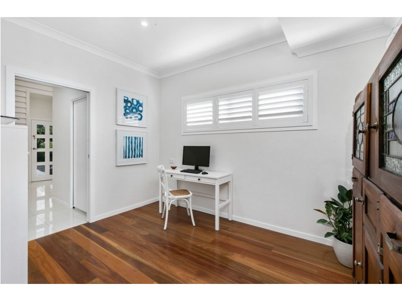 15 Carnation Road, Manly West QLD 4179