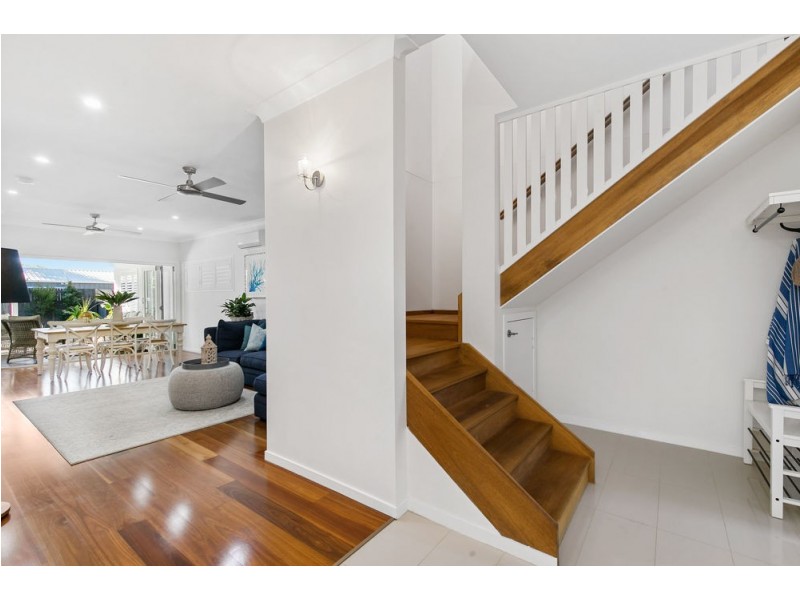 15 Carnation Road, Manly West QLD 4179