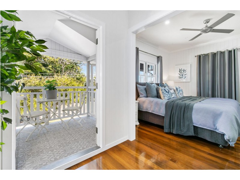 15 Carnation Road, Manly West QLD 4179