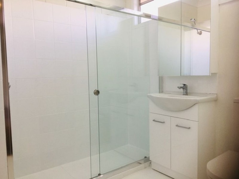 9/10 Preston Rd, Manly West QLD 4179