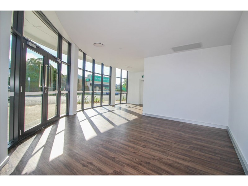 Shop 1/44 Bay Terrace, Wynnum QLD 4178