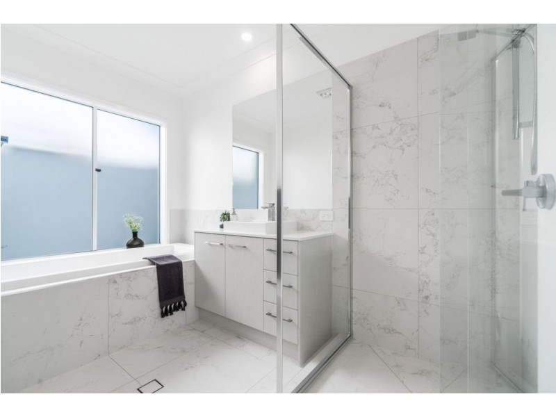 40 Parkview Avenue, Wynnum QLD 4178