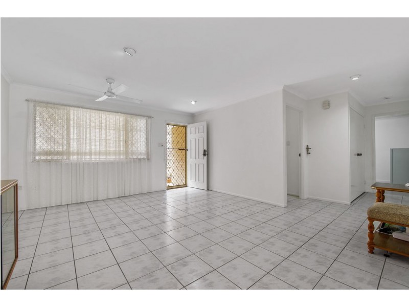 2/68 Clara Street, Wynnum QLD 4178