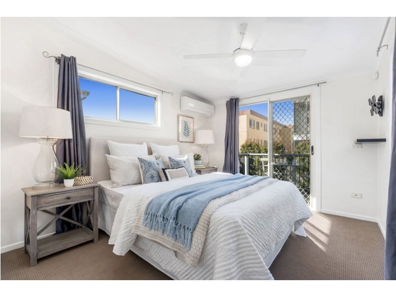 166 Stratton Terrace, Manly QLD 4179