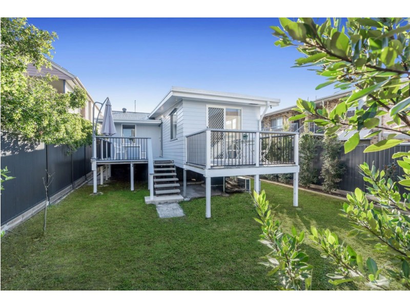 166 Stratton Terrace, Manly QLD 4179