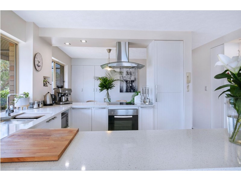 1/167 Wynnum Esplanade, Wynnum QLD 4178