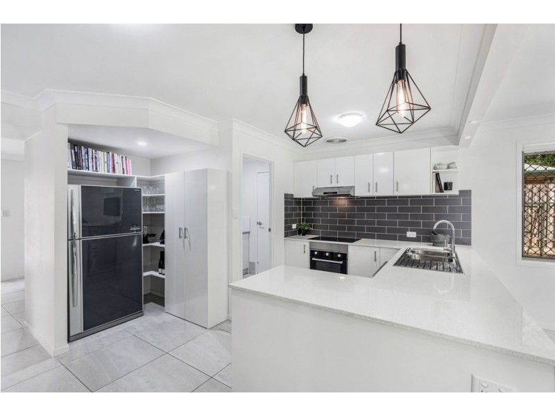 27 Middleton Court, Alexandra Hills QLD 4161