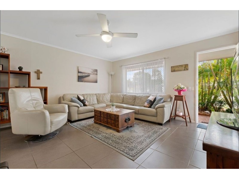25 Cranston Street, Wynnum West QLD 4178