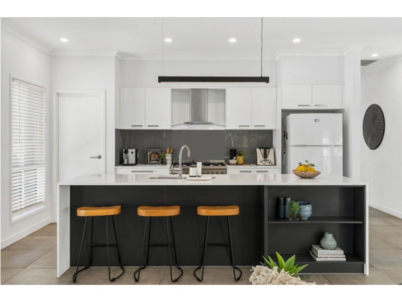 13/7 Oasis Close, Manly West QLD 4179