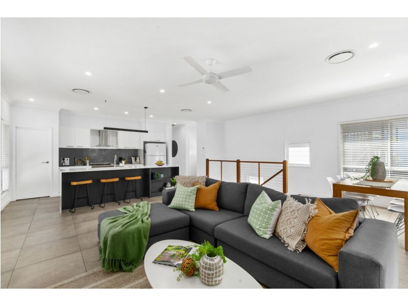 13/7 Oasis Close, Manly West QLD 4179