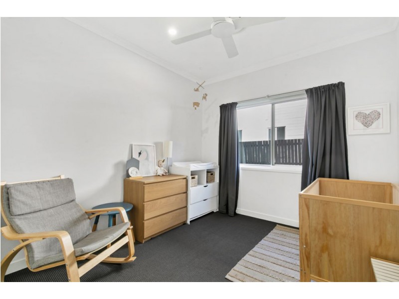 13/7 Oasis Close, Manly West QLD 4179