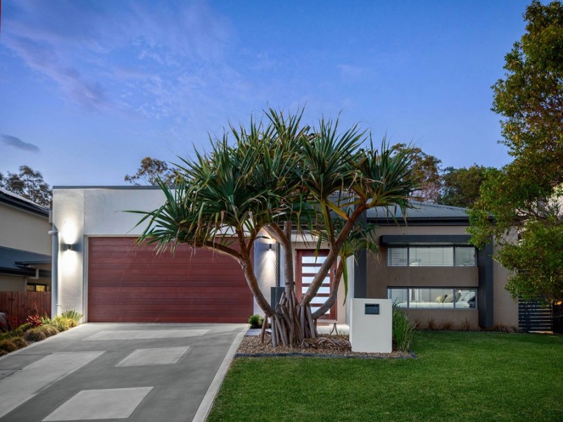 18 Baychester Place, Wakerley QLD 4154