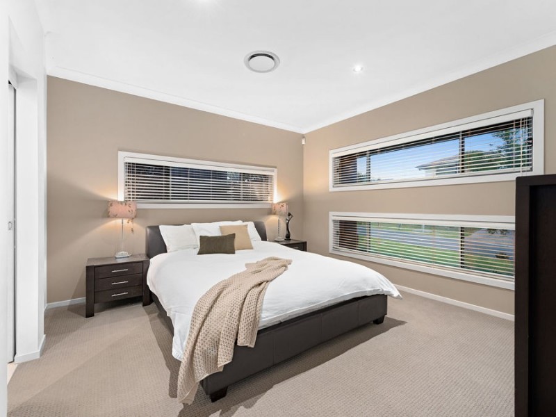 18 Baychester Place, Wakerley QLD 4154