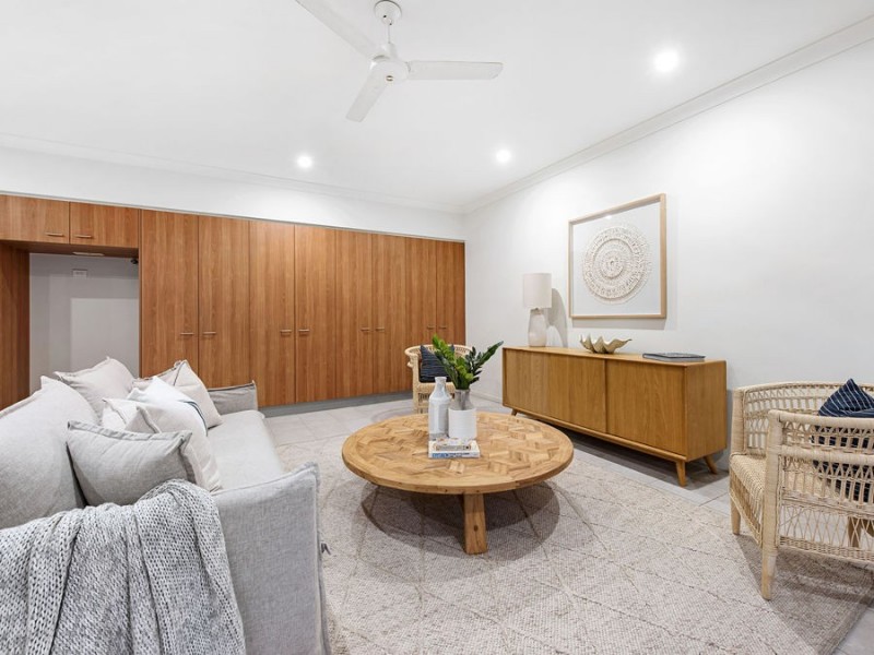 61 Mossvale Drive, Wakerley QLD 4154