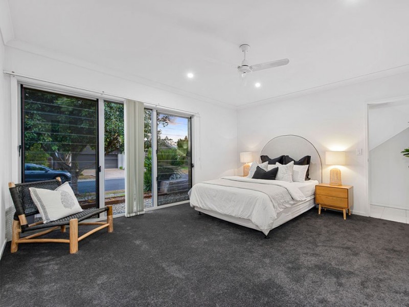 61 Mossvale Drive, Wakerley QLD 4154