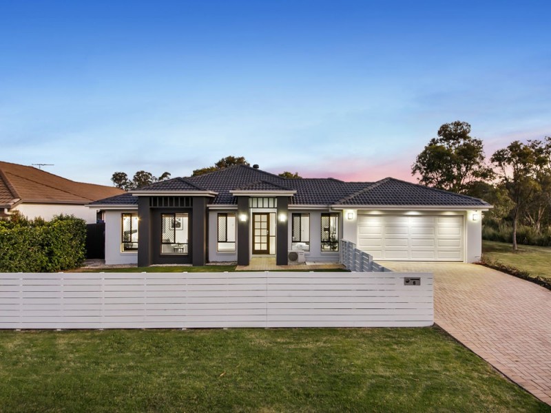 6 Pandanus Place, Tingalpa QLD 4173