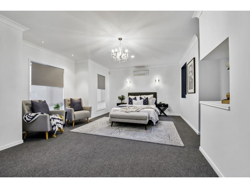 6 Pandanus Place, Tingalpa QLD 4173