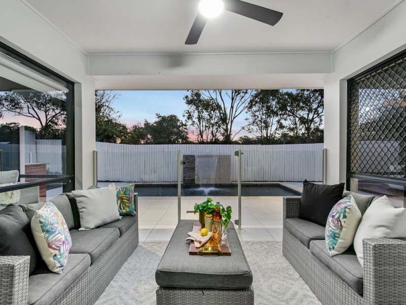 6 Pandanus Place, Tingalpa QLD 4173