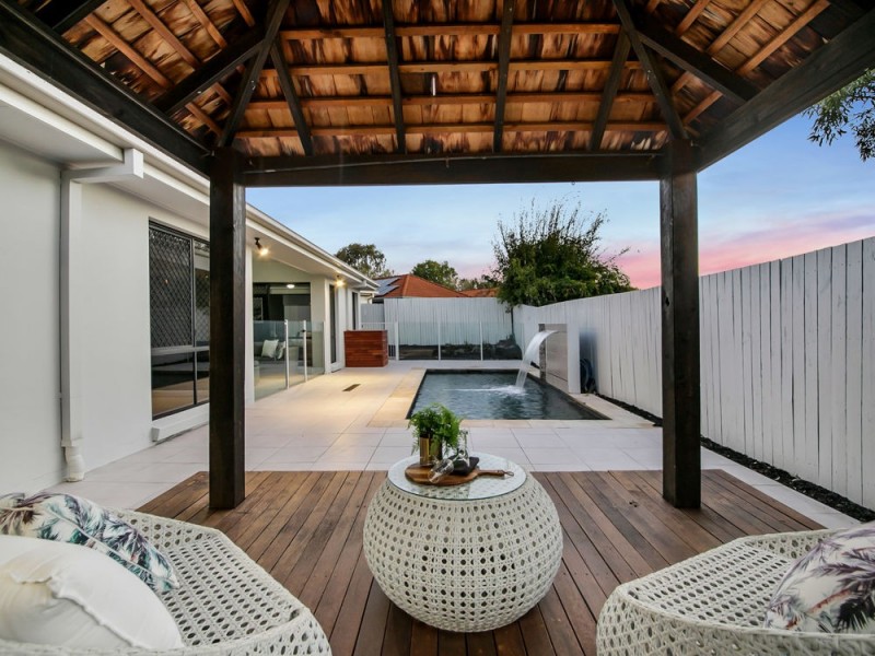 6 Pandanus Place, Tingalpa QLD 4173