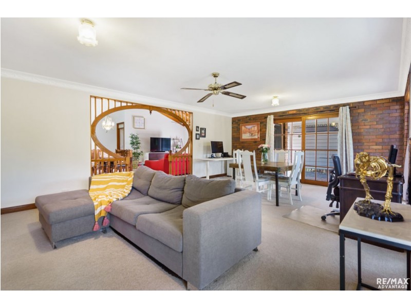 23 Hardwick St, Wynnum West QLD 4178