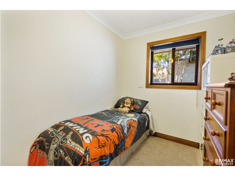 23 Hardwick St, Wynnum West QLD 4178