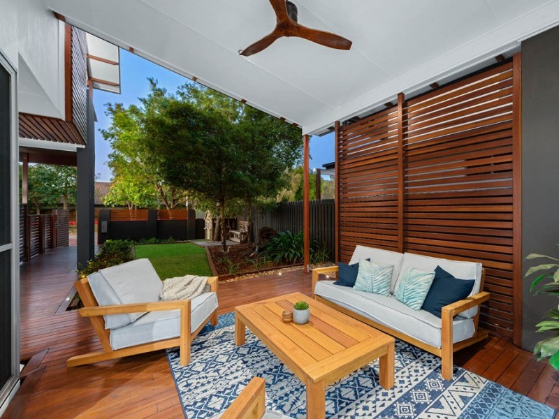 8 Habitat Drive, Wakerley QLD 4154