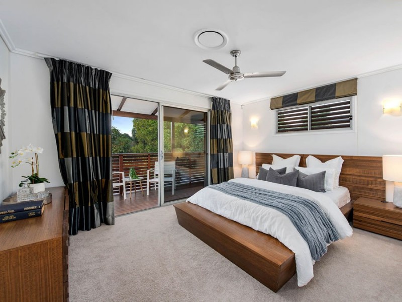 8 Habitat Drive, Wakerley QLD 4154