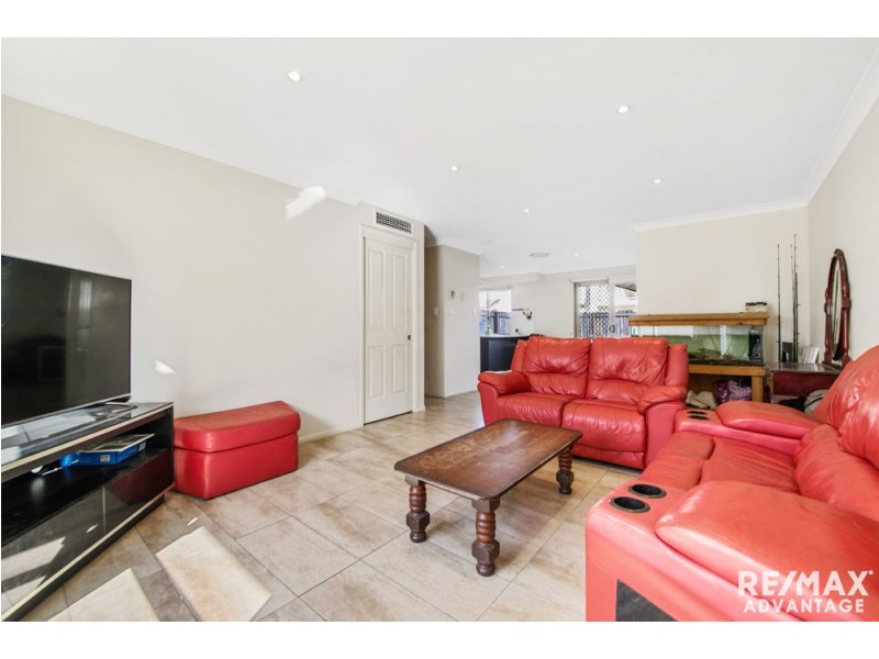 8 / 24 Tallis Street, Wakerley QLD 4154