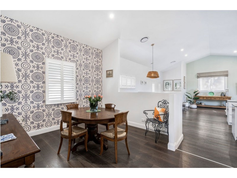 93 Pine Street, Wynnum QLD 4178