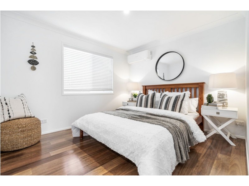 35 Madgwick Street, Wynnum QLD 4178