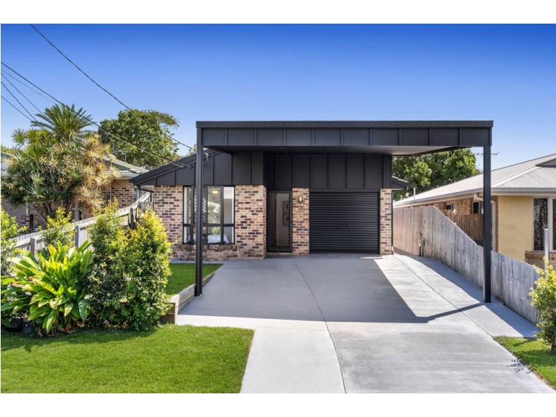 35 Madgwick Street, Wynnum QLD 4178