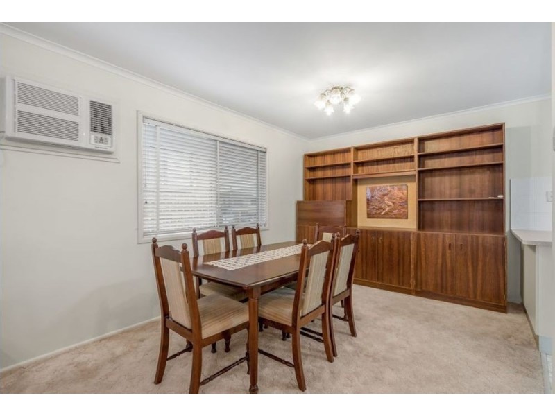 230 Randall Road, Wynnum West QLD 4178