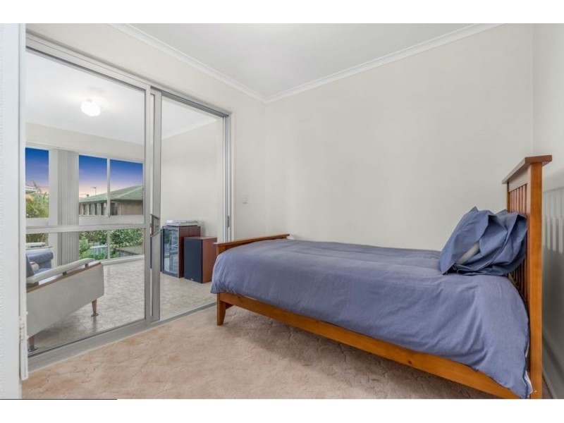 230 Randall Road, Wynnum West QLD 4178